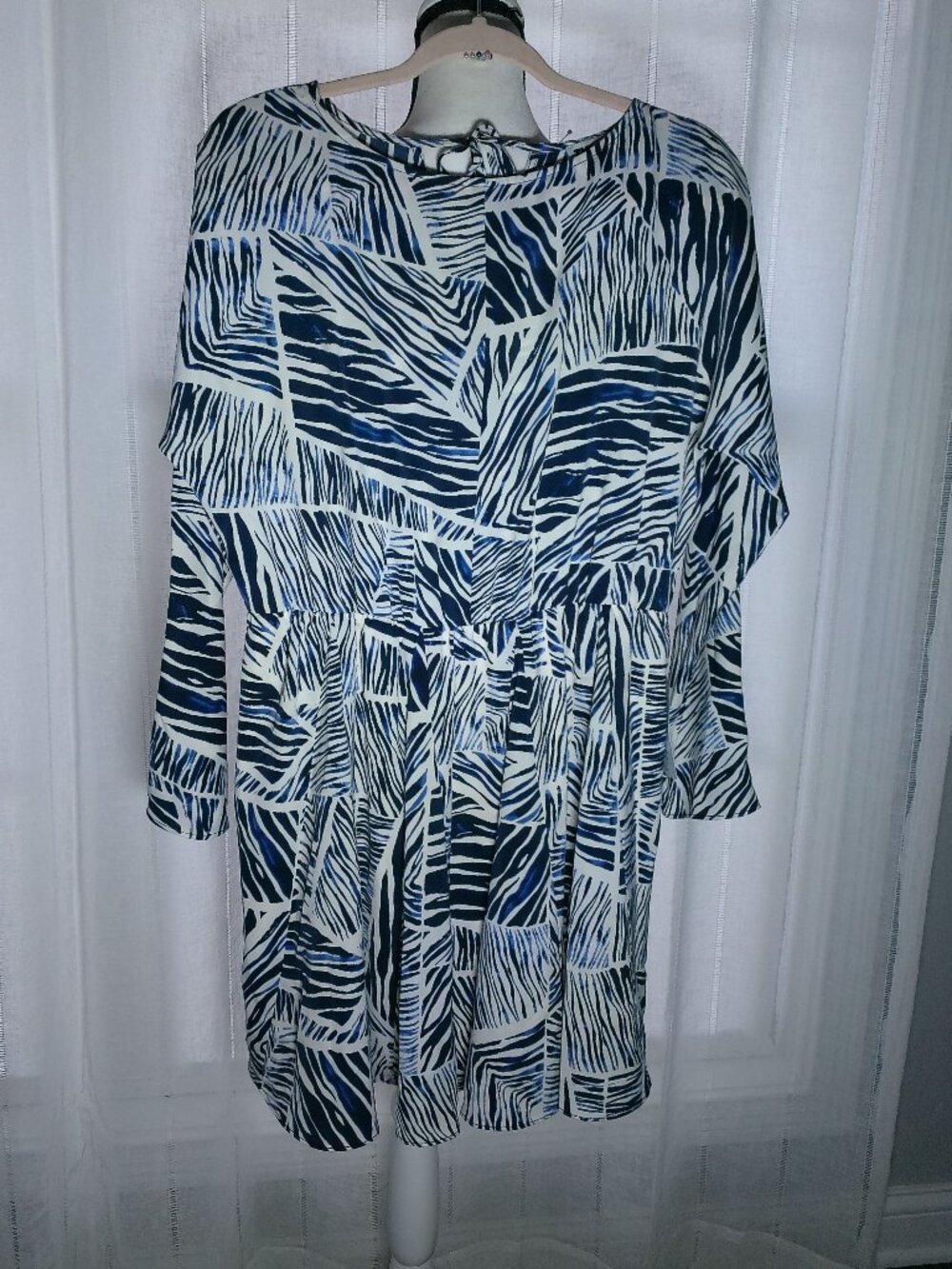 THE GOOD JOURNEY NWT Long Sleeve Rear Tie Navy Blue Zebra Print Mini Dress L